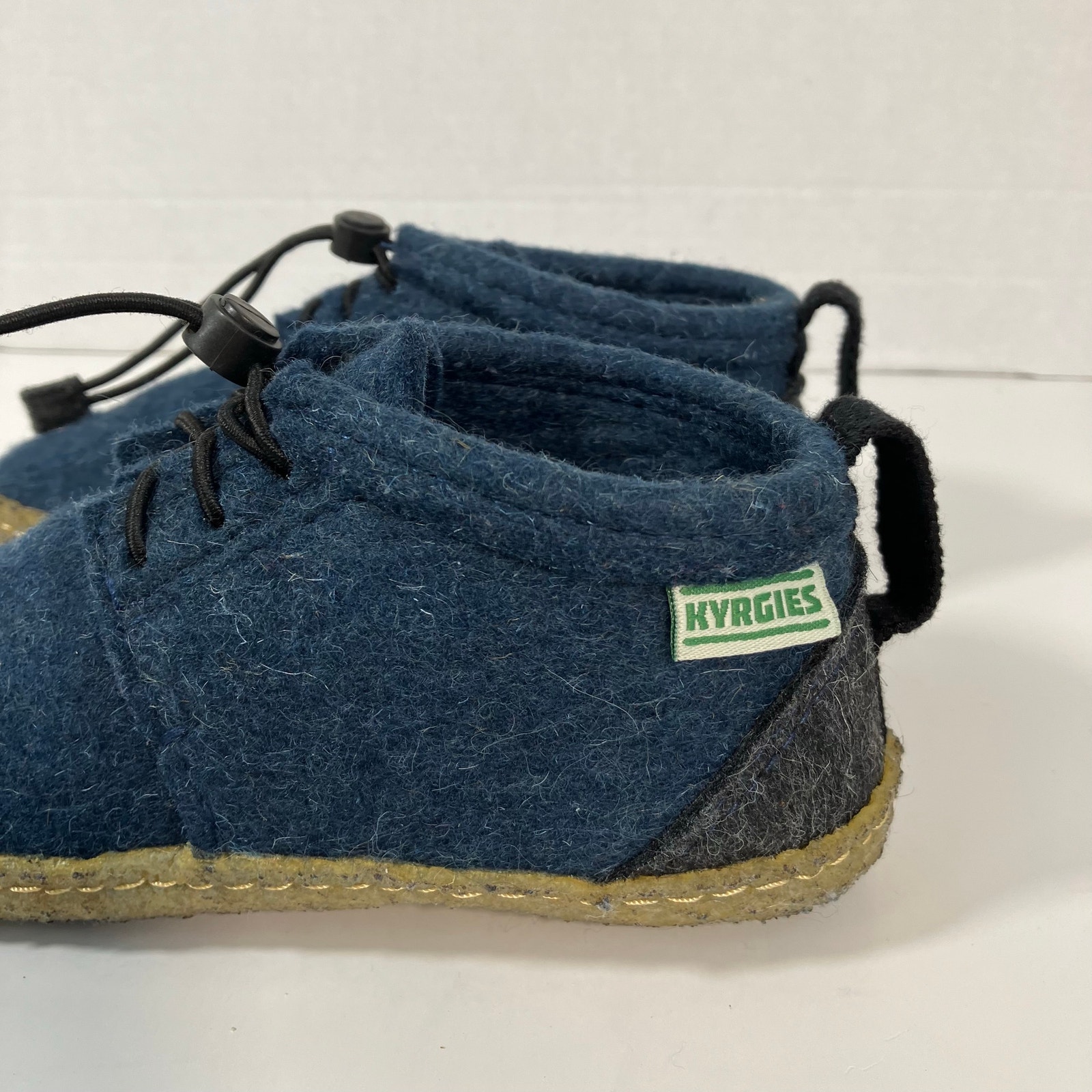 Kyrgies Kids Tengries Walkabouts Felted Wool Outdoor Shoes Ankle Booties Navy — image 2 of 8